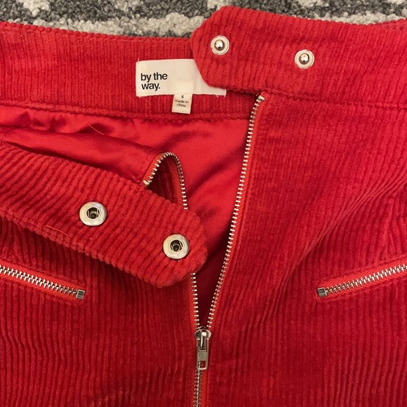 Revolve Corduroy Zipper Skirt - Picture 3 of 3